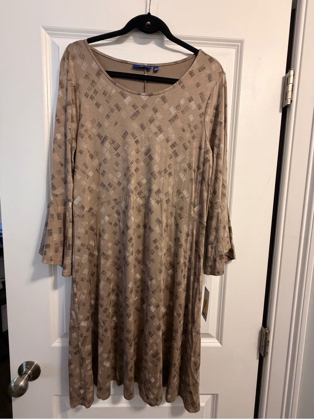 Apt 9 Geometric Print Bell Sleeve Rayon Knit Dress
